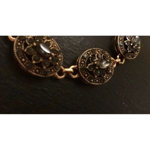 VICTORIAN Rhinestone Revival Bracelet